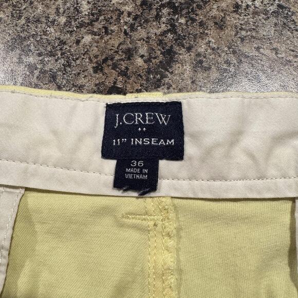 J Crew Mens Shorts Flex Chino Flat Front Preppy Old Money Minimalist Yellow 36 - Picture 2 of 6